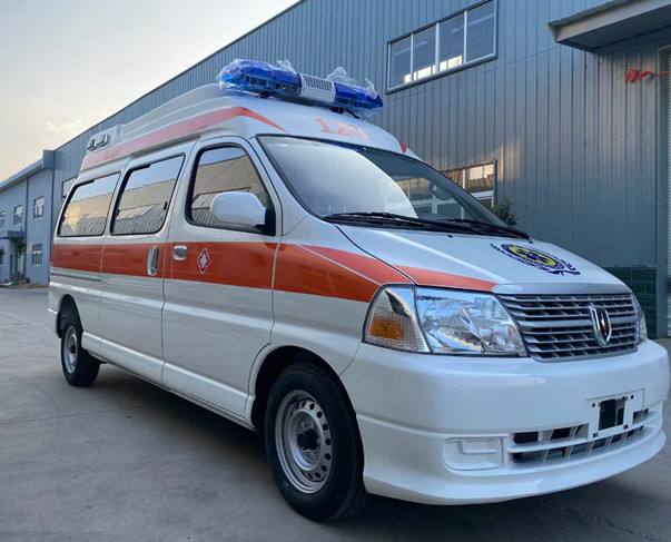可克达拉市金杯救护车